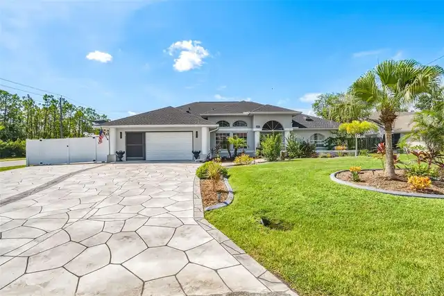Listing Photo 8