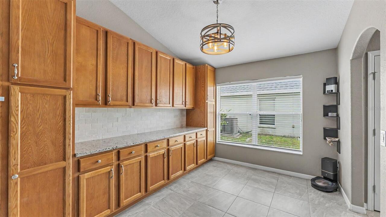 Listing Photo 17