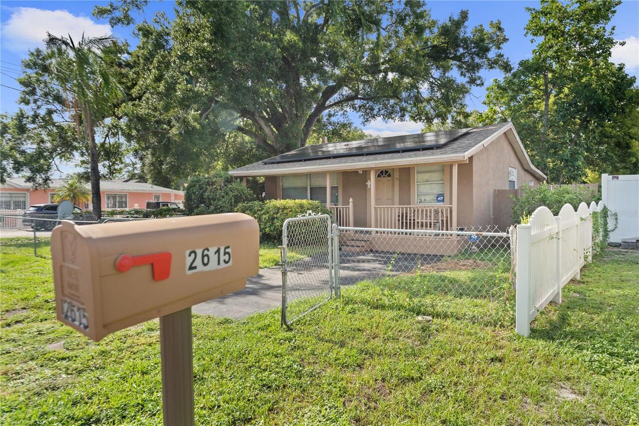 Listing Photo 11