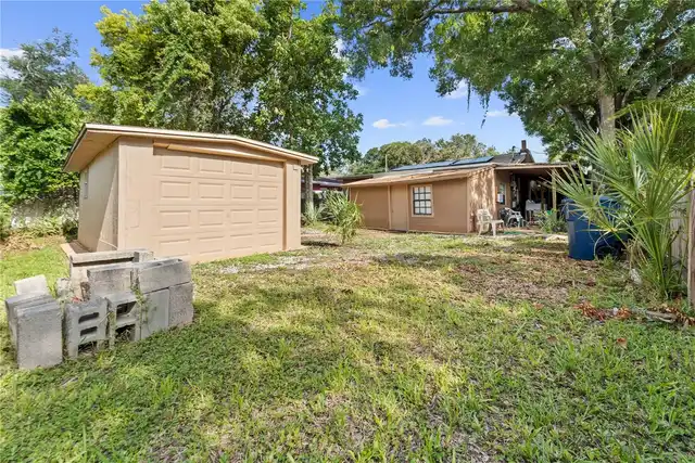 Listing Photo 6