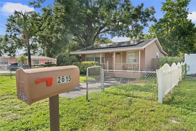Listing Photo 11