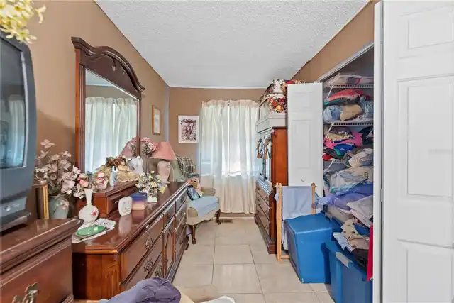 Listing Photo 24