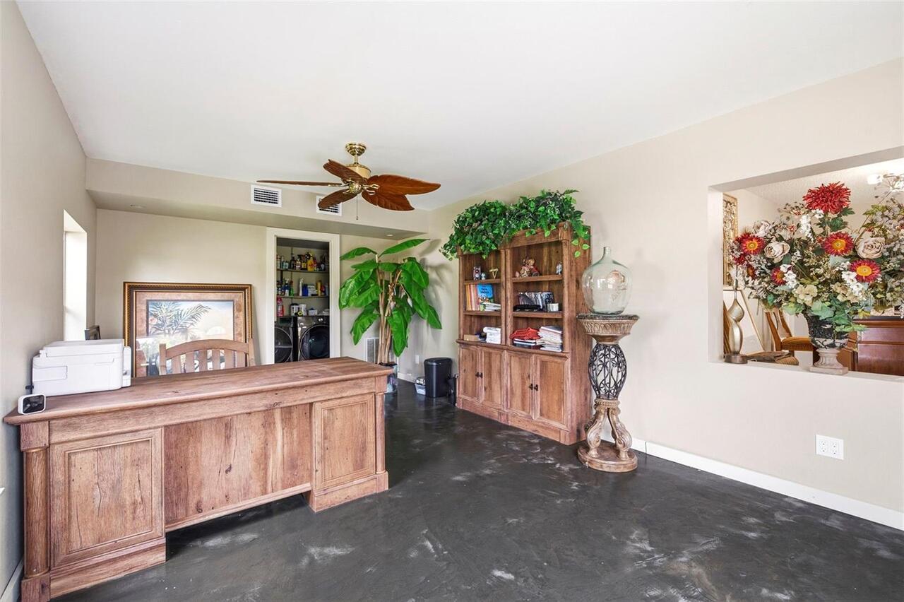 Listing Photo 7