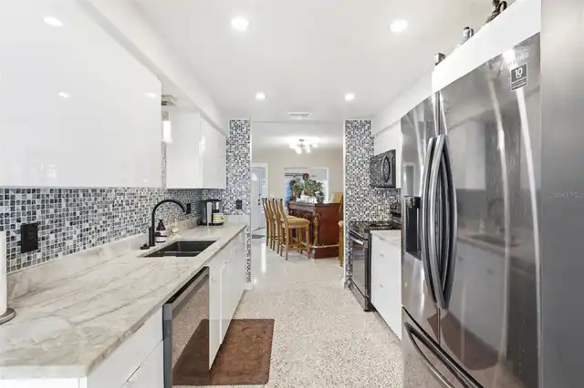 Listing Photo 23