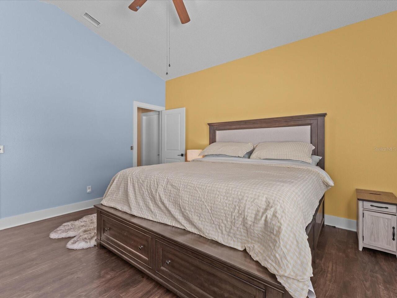 Listing Photo 17