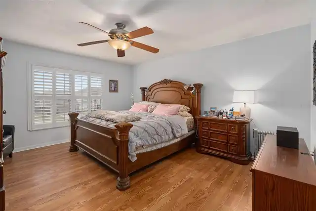 Listing Photo 18