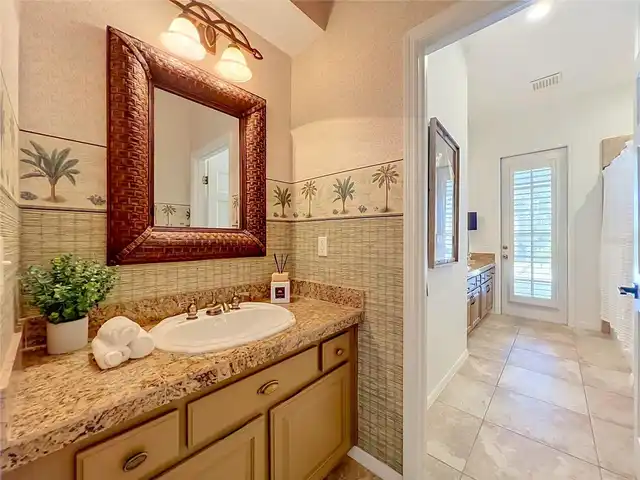 Listing Photo 32