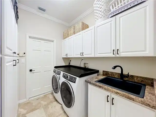Listing Photo 34