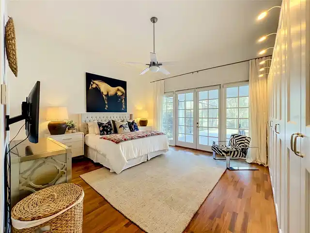 Listing Photo 25