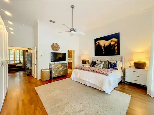 Listing Photo 26