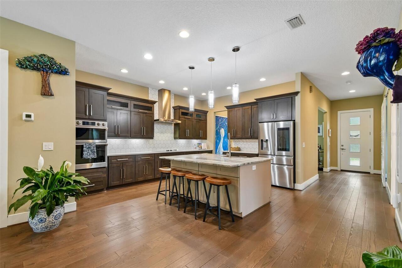 Listing Photo 15