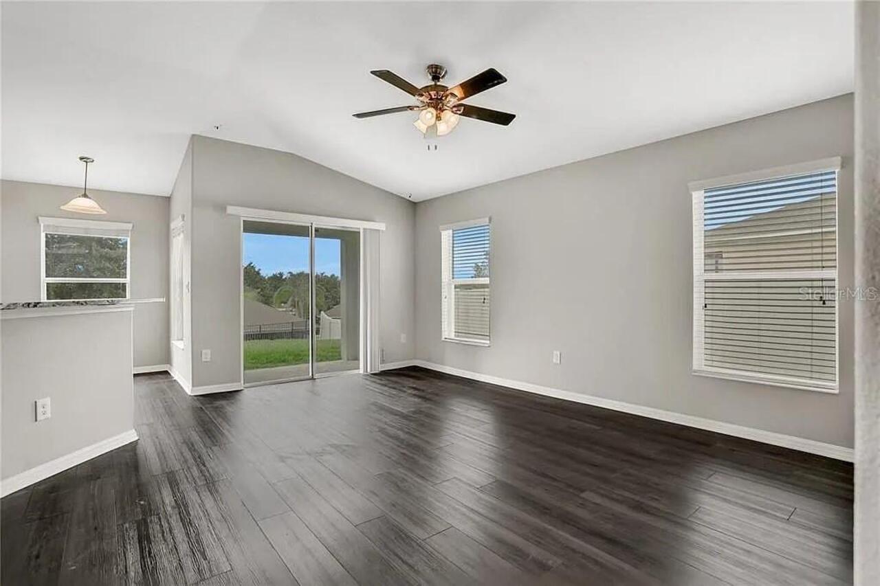 Listing Photo 16
