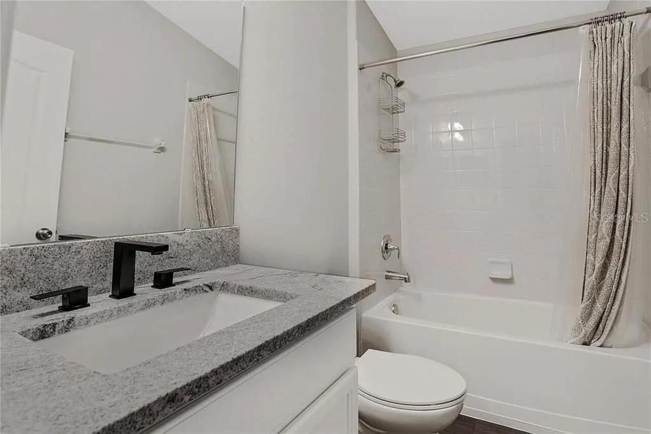 Listing Photo 20