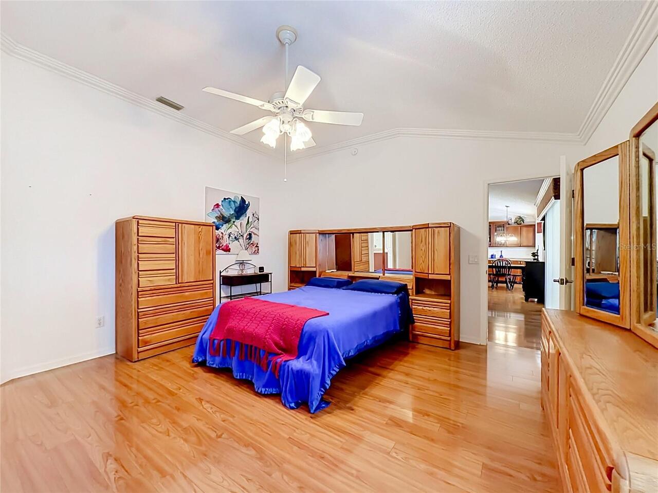 Listing Photo 37