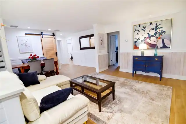 Listing Photo 15