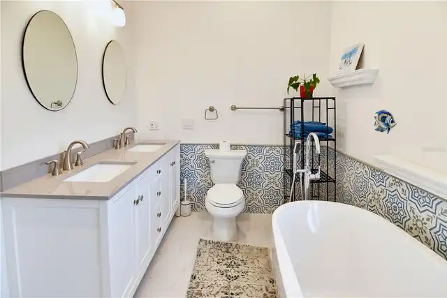 Listing Photo 42