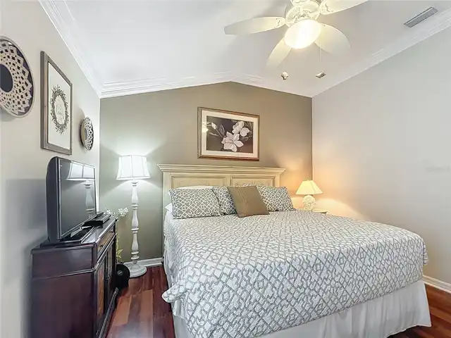 Listing Photo 30