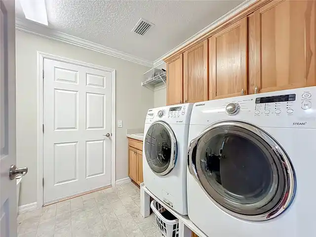 Listing Photo 42