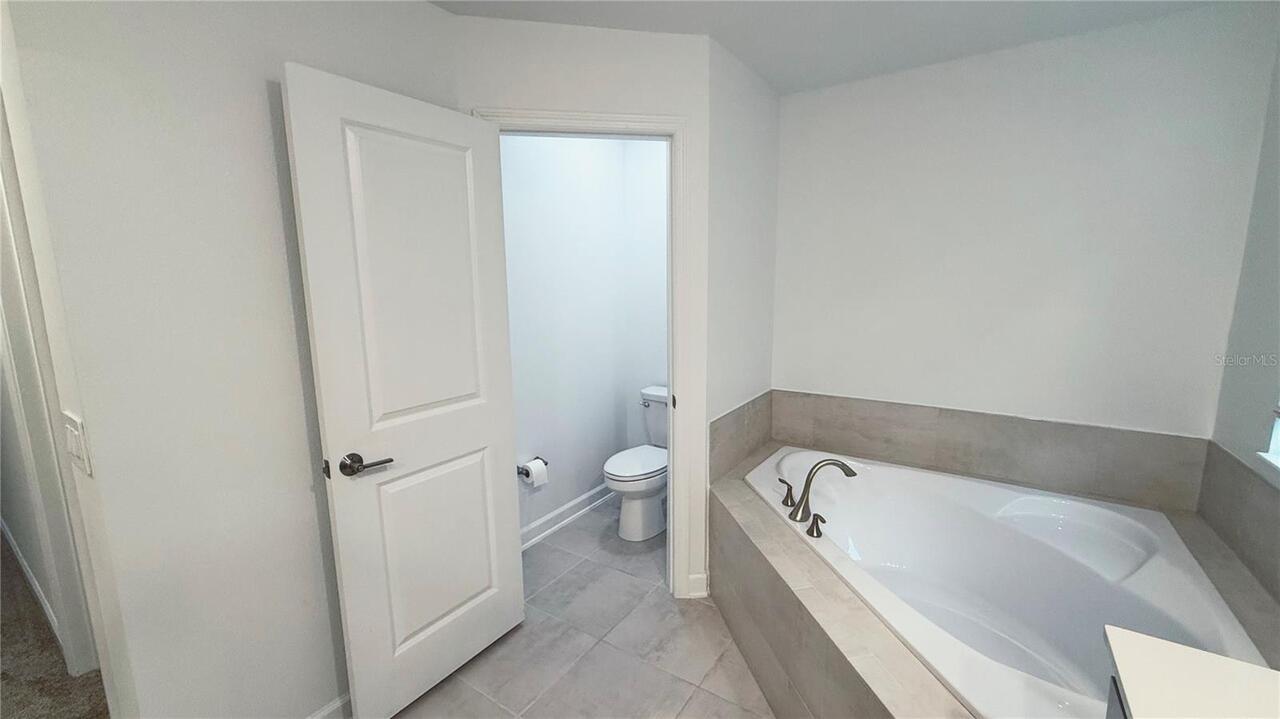 Listing Photo 41