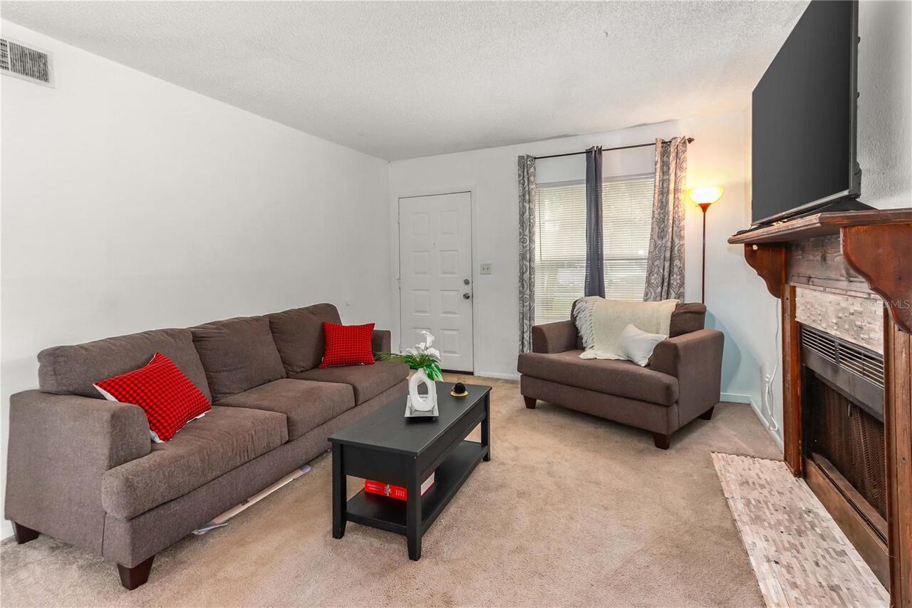 Listing Photo 7
