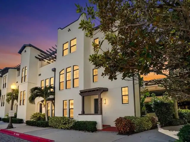 Sarasota Real Estate