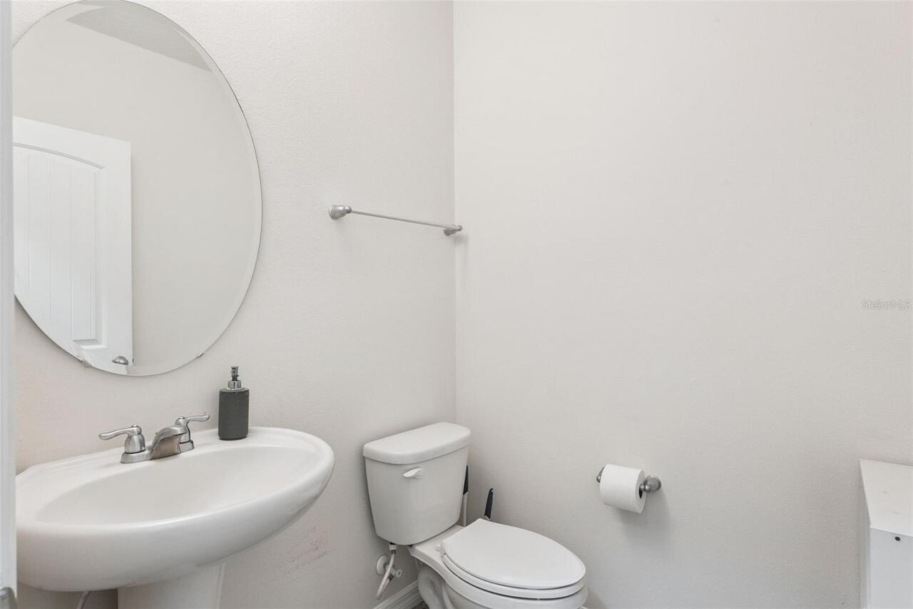 Listing Photo 17