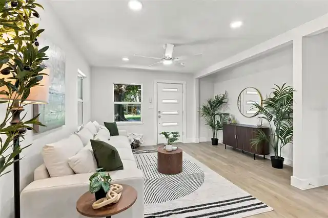 Listing Photo 8