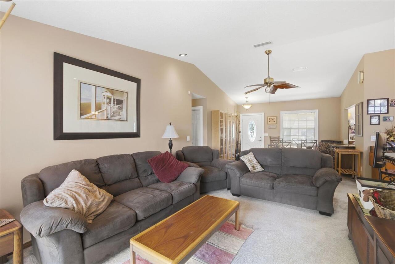 Listing Photo 7