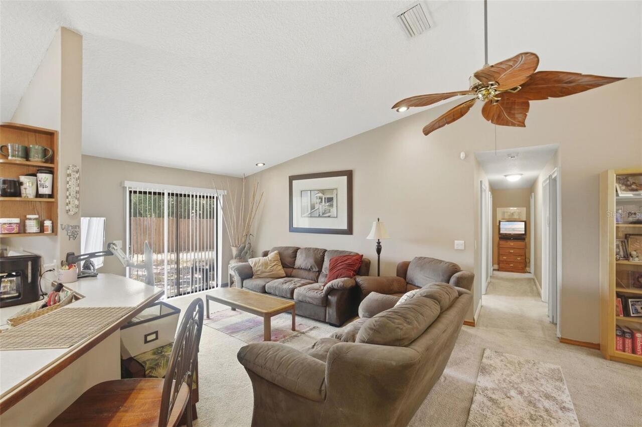 Listing Photo 15