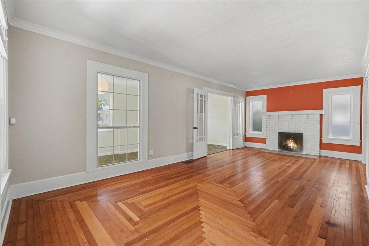 Listing Photo 8