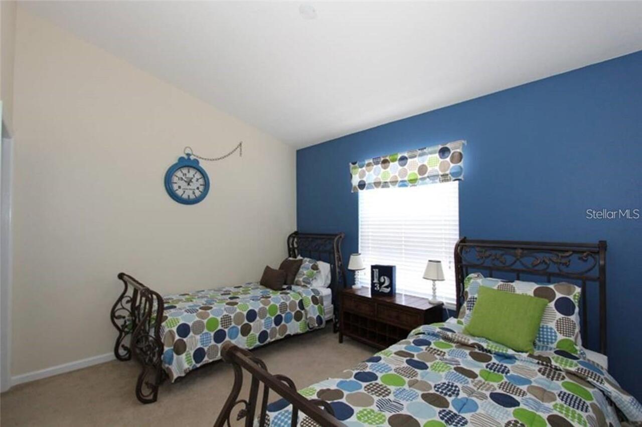 Listing Photo 9
