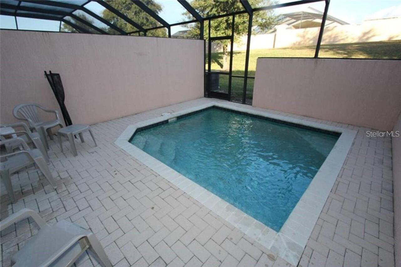 Listing Photo 10