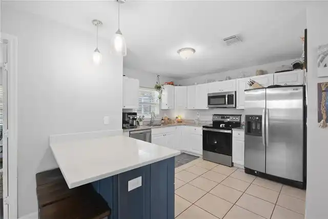 Listing Photo 5