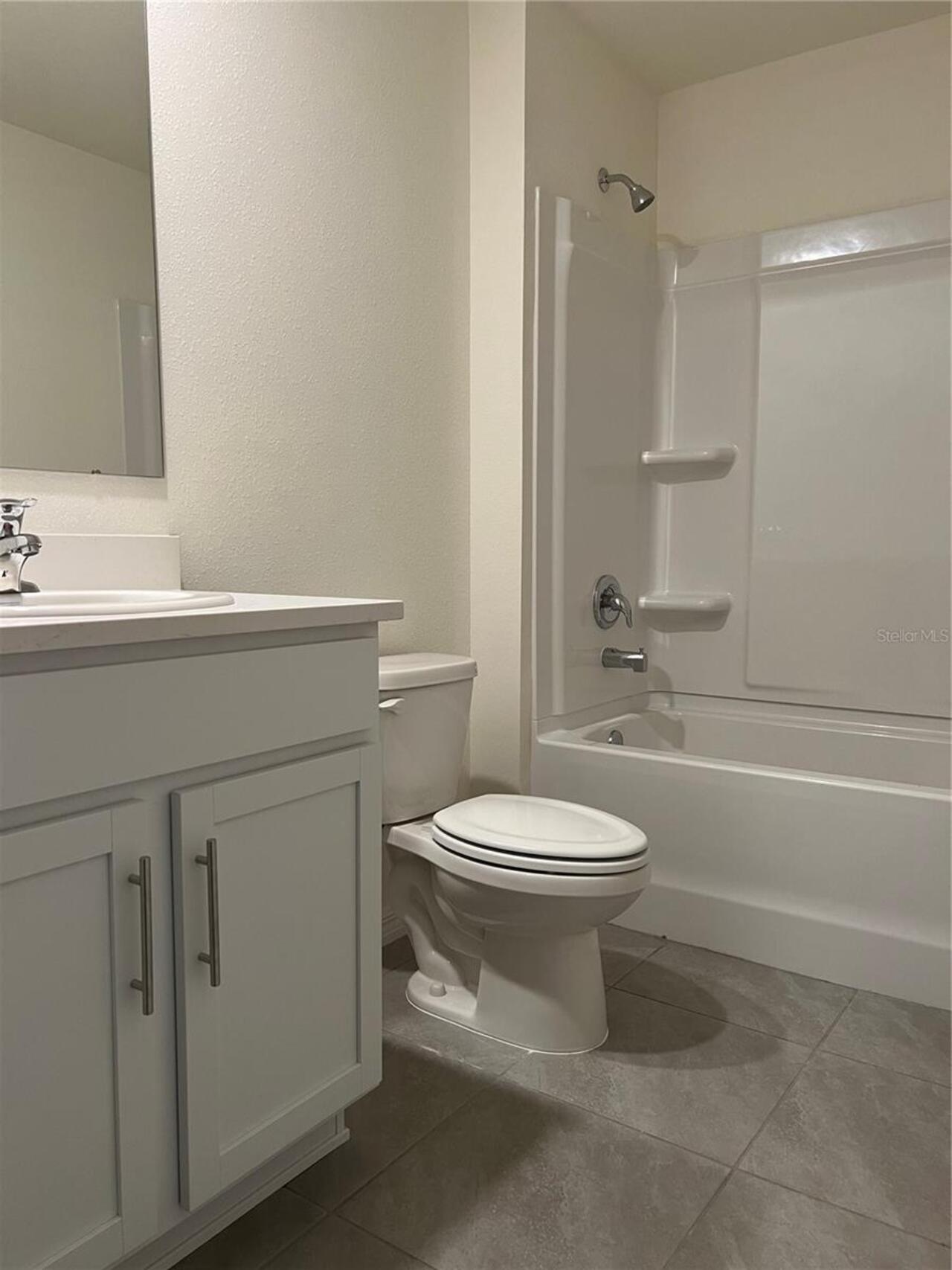 Listing Photo 17
