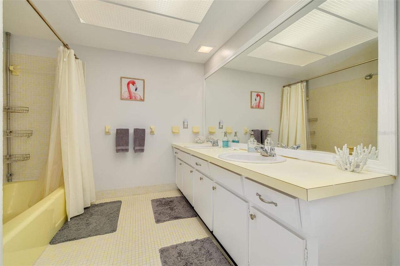Listing Photo 21