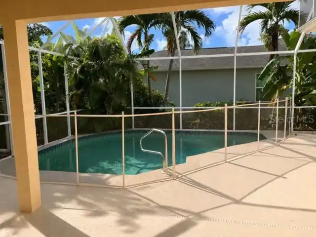 Listing Photo 17