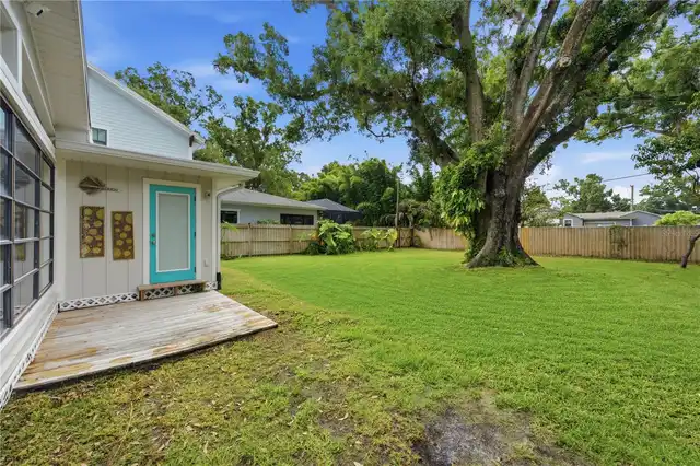 Listing Photo 25