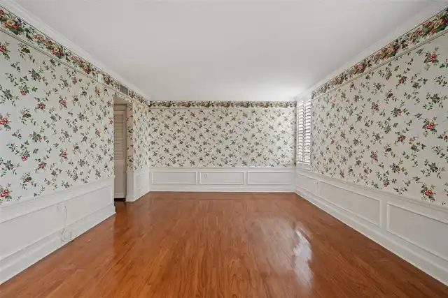 Listing Photo 25