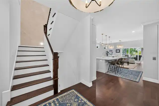 Listing Photo 25