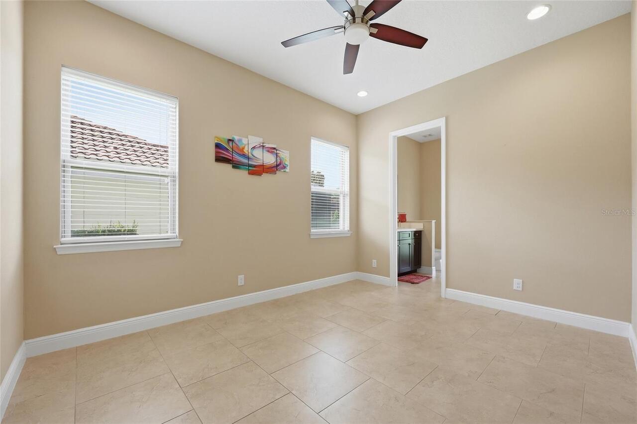 Listing Photo 22