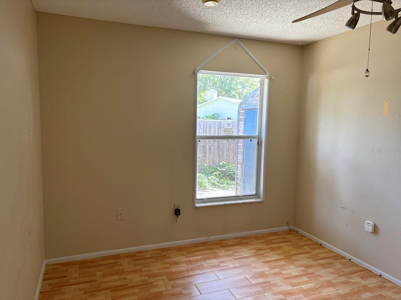Listing Photo 7