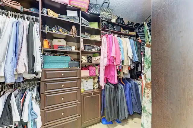 Listing Photo 33