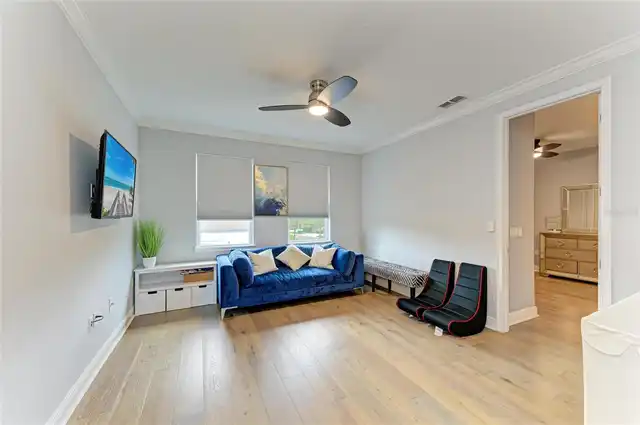Listing Photo 37