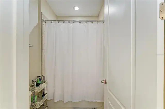 Listing Photo 42