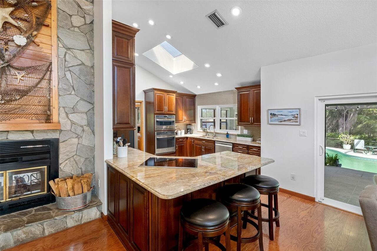 Listing Photo 15
