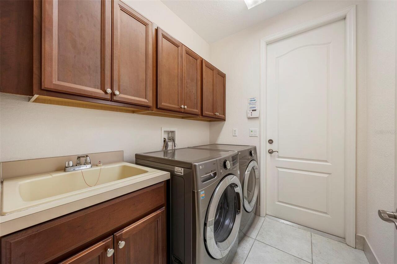 Listing Photo 14