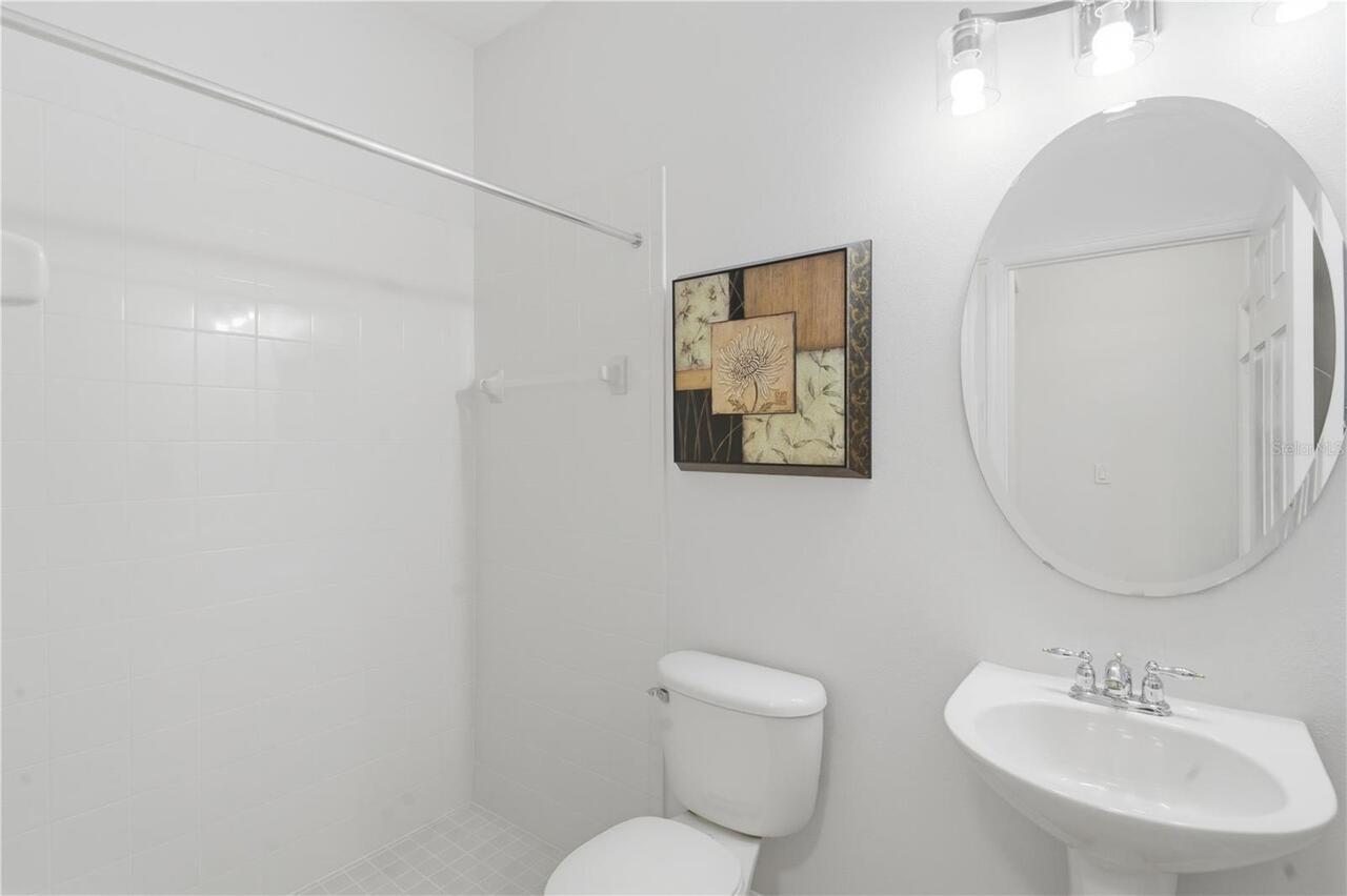 Listing Photo 34