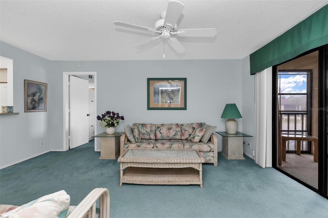 Listing Photo 14