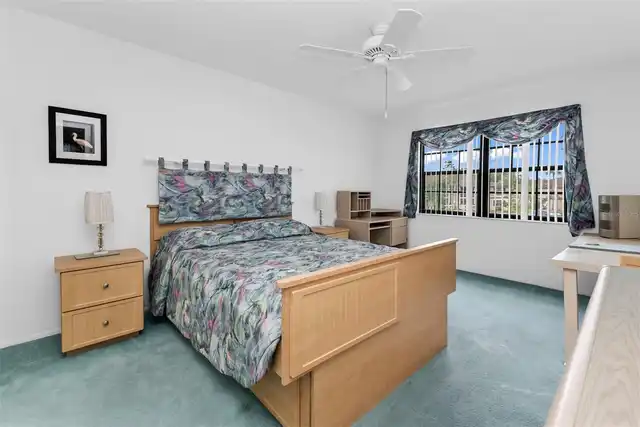Listing Photo 19