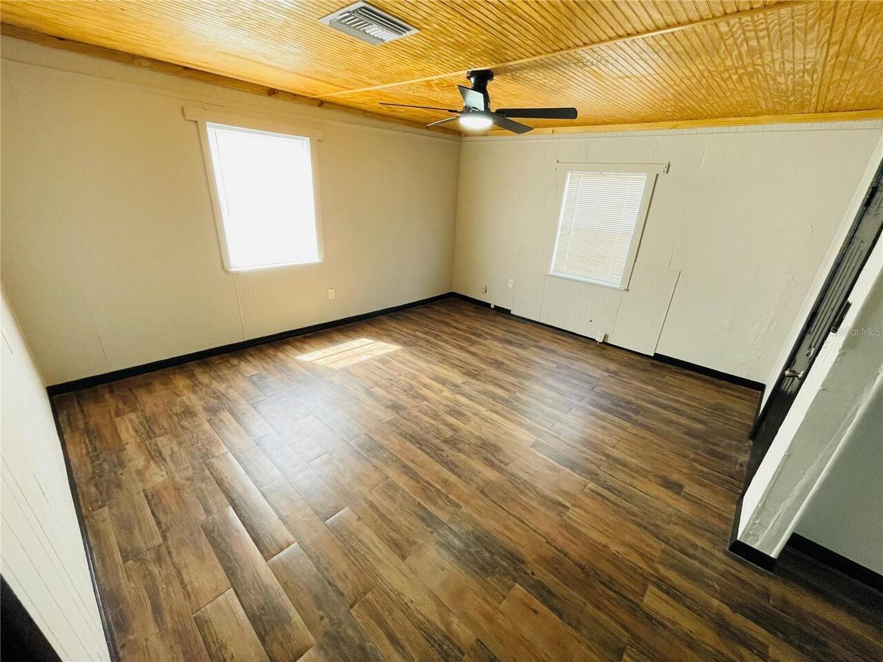 Listing Photo 27